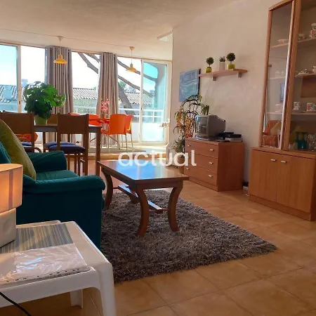 Politur J-30 Castell-Platja d'Aro