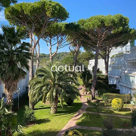 Politur J-30 * Castell-Platja d'Aro